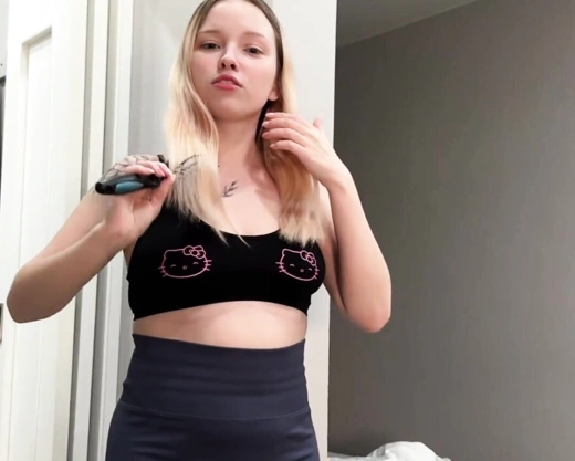 Смотреть порно: Сводная сестра спрашивает - где ее пельмени?