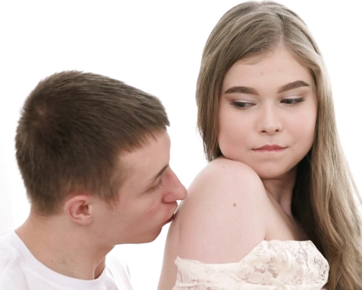 Смотреть порно: Скромная русская девушка, которая дала парню