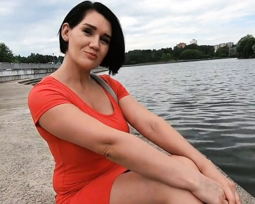 Смотреть порно: Молодой пацан повелся на денежки и занялся сексом со зрелой мамашей