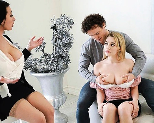 Смотреть порно: Секс влюбленной пары на приеме у психотерапевта закончился групповым порно