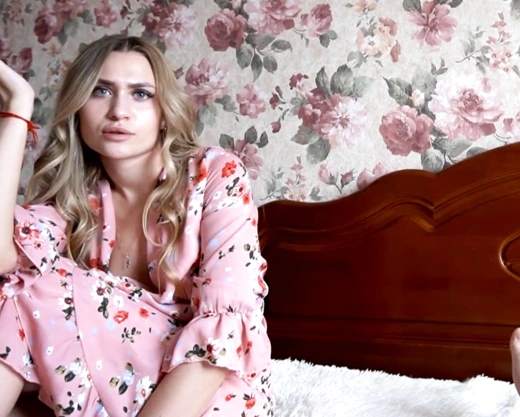 Смотреть порно: Трахнул русскую мачеху пока бати нет дома - Русская мачеха озвучка.